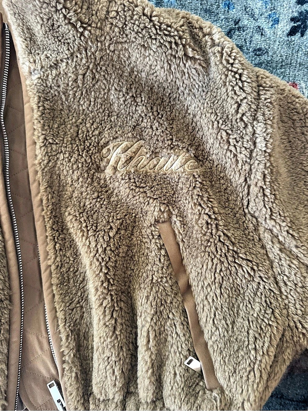 KHAITE Cropped Teddy Sherpa Fleece Zip Jacket Camel Brown XS - Picture 4 of 6